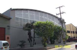 Bodega Planta de pinturas Industrias Metálicas los Pinos 